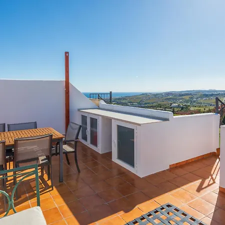 Apartamento Hacienda Ii 2445 Pensamiento Casares